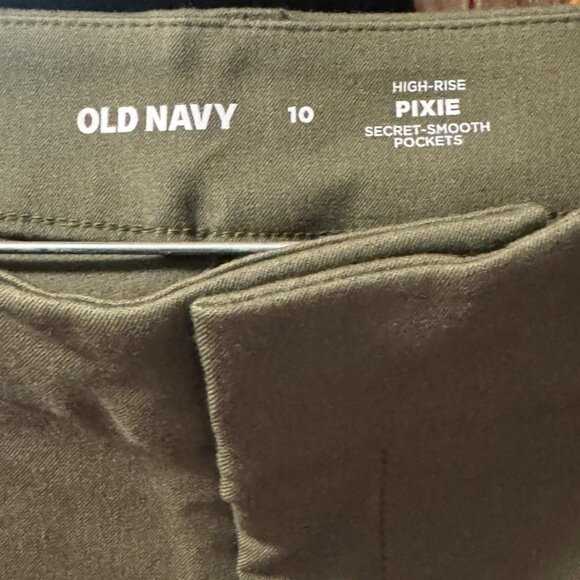 Old Navy High-Rise PIXIE Pants – Olive Green – Size 10 – NWT - Picture 4 of 5